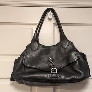 Cole Haan Black Leather shoulder handbag purse in GUC